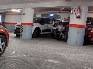 Garaje en venta en Sant Antoni en Barcelona