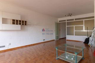 Piso en alquiler en Mercado en Alicante