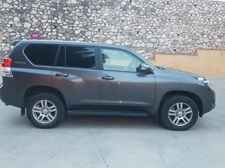 Toyota Land Cruiser 150 2013
