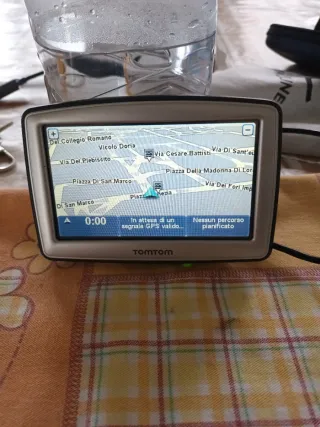 TomTom navigatore GPS