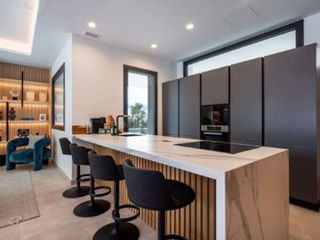 Chalet en alquiler en Nagüeles Alto en Marbella