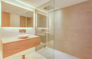 Chalet en alquiler en Elviria en Marbella