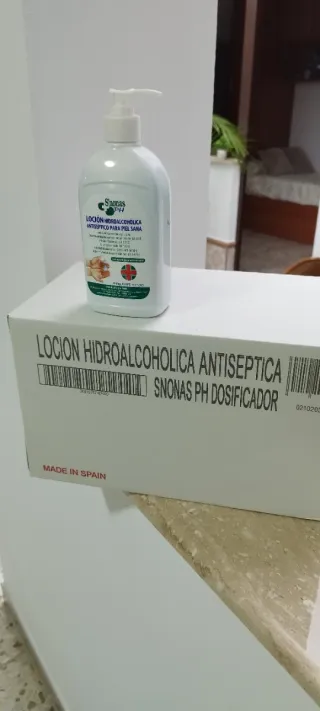 Caja de 12 unidaes de Loción Hidroalcohólica S'non