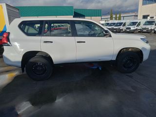 Toyota Land Cruiser 2023