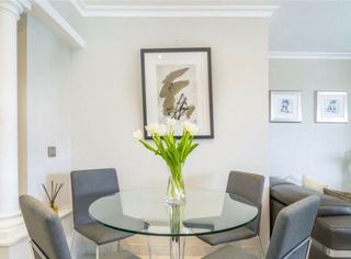 Piso en alquiler en Nueva Andalucía centro en Marbella