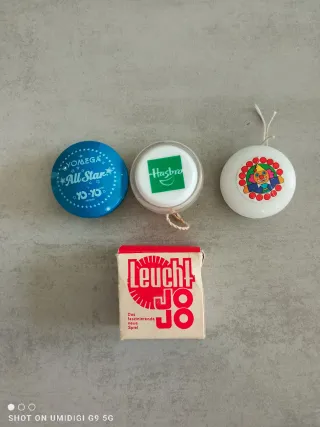 Lote 4 Yoyos antiguos: Leucht, Yomega, Master, Has