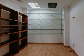 Local comercial en alquiler en San Lorenzo en Huesca