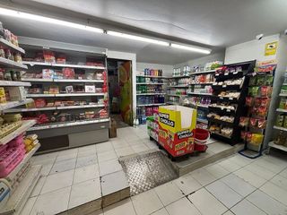 Local comercial en alquiler en Casco Antiguo en Pamplona