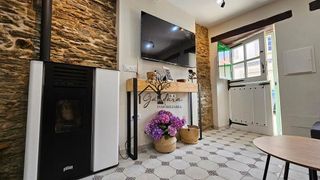 Chalet en venta en Ares