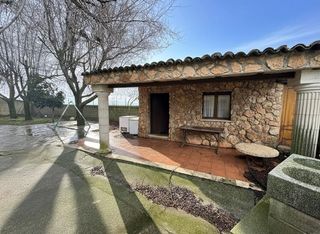 Nave industrial en venta en Colmenar de Oreja