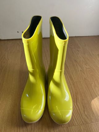 Botas de lluvia UGG amarillas talla 35/36