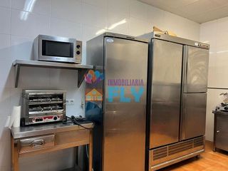 Local comercial en alquiler en As Lagoas en Ourense