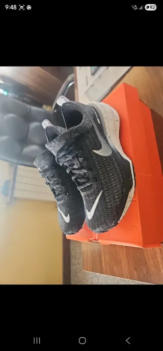 Nike Invincible Run 3