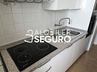 Piso en alquiler en La Buhaira en Sevilla