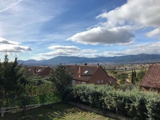 Casa pareada en alquiler en Collado Mediano