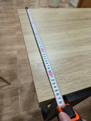 Mesa alta madera y metal moderna