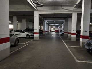 Garaje en venta en Ensanche - Diputación en Alicante