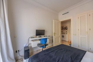 Piso en venta en Los Naranjos - Las Brisas en Marbella