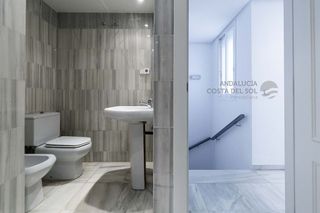 Dúplex en venta en Playa Bajadilla - Puertos en Marbella