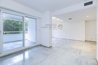 Dúplex en venta en Playa Bajadilla - Puertos en Marbella