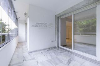 Dúplex en venta en Playa Bajadilla - Puertos en Marbella