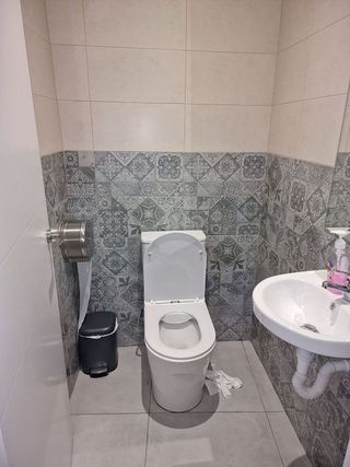 Bar en venta en Palacio en Madrid