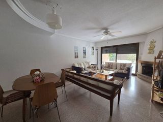 Casa adosada en alquiler en Cabo de las Huertas en Alicante