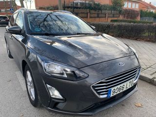 Ford Focus diesel Año: 2021