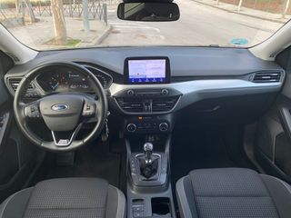 Ford Focus diesel Año: 2021