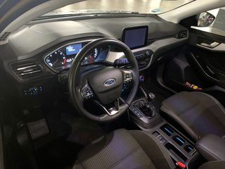 Ford Focus diesel Año: 2021