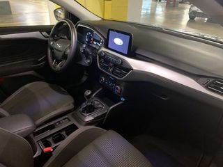 Ford Focus diesel Año: 2021