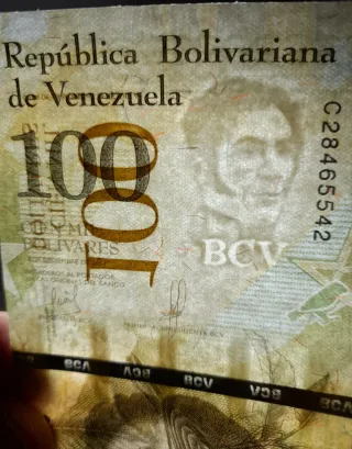 🇻🇪 3 Billetes Venezuela