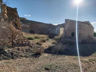 Terreno en venta en Villena