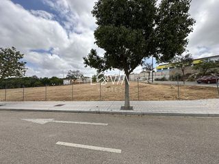 Terreno en venta en Lucena