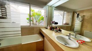 Dúplex en venta en Río Real en Marbella