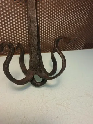 Gancho forjado antiguo