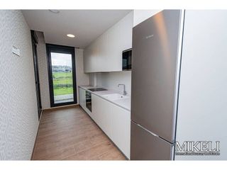 Piso en alquiler en Valdenoja - La Pereda en Santander