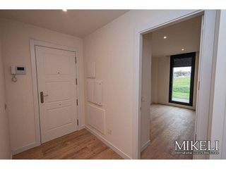 Piso en alquiler en Valdenoja - La Pereda en Santander