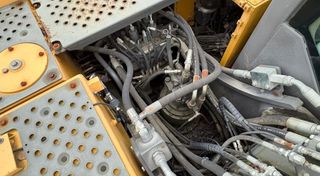 Excavadora Volvo EC220DL