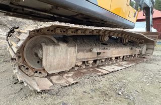 Excavadora Volvo EC220DL