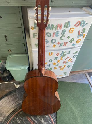 Guitarra Admira Juanita España