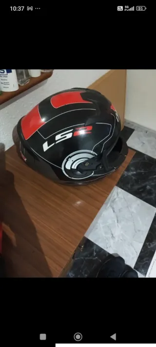 Casco Moto LS2 Negro y Rojo