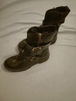 Botines Charol Mujer negro