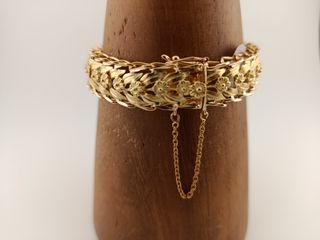 Pulsera dorada eslabones florales