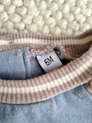 Conjunto bebé sudadera y pantalón