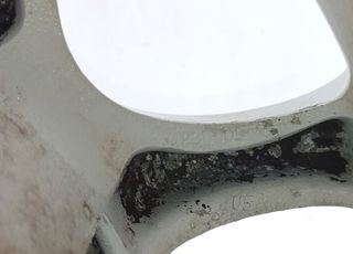 Llanta suzuki 2423461 1s0601025ar jimny hard top