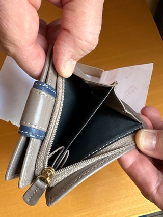 Billetero-Monedero Piel Beige y Dorado