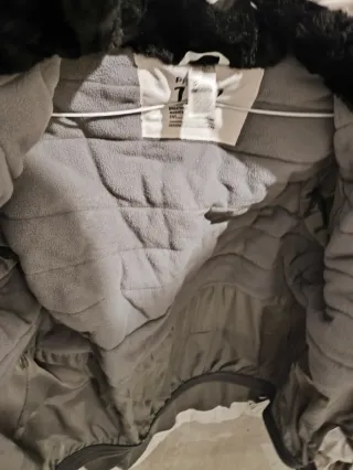 Chaquetón de montaña blanco y negro