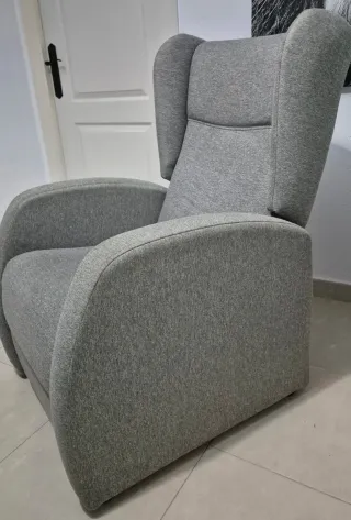 Sillón relax manual tela gris