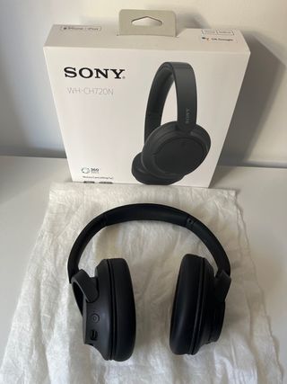 Auriculares Sony WH-CH720N